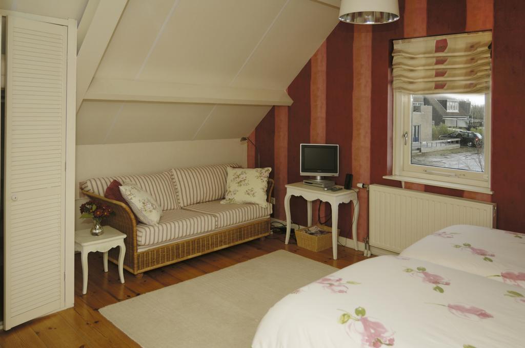 De Zonnehoed Bed and Breakfast Lisse Kamer foto